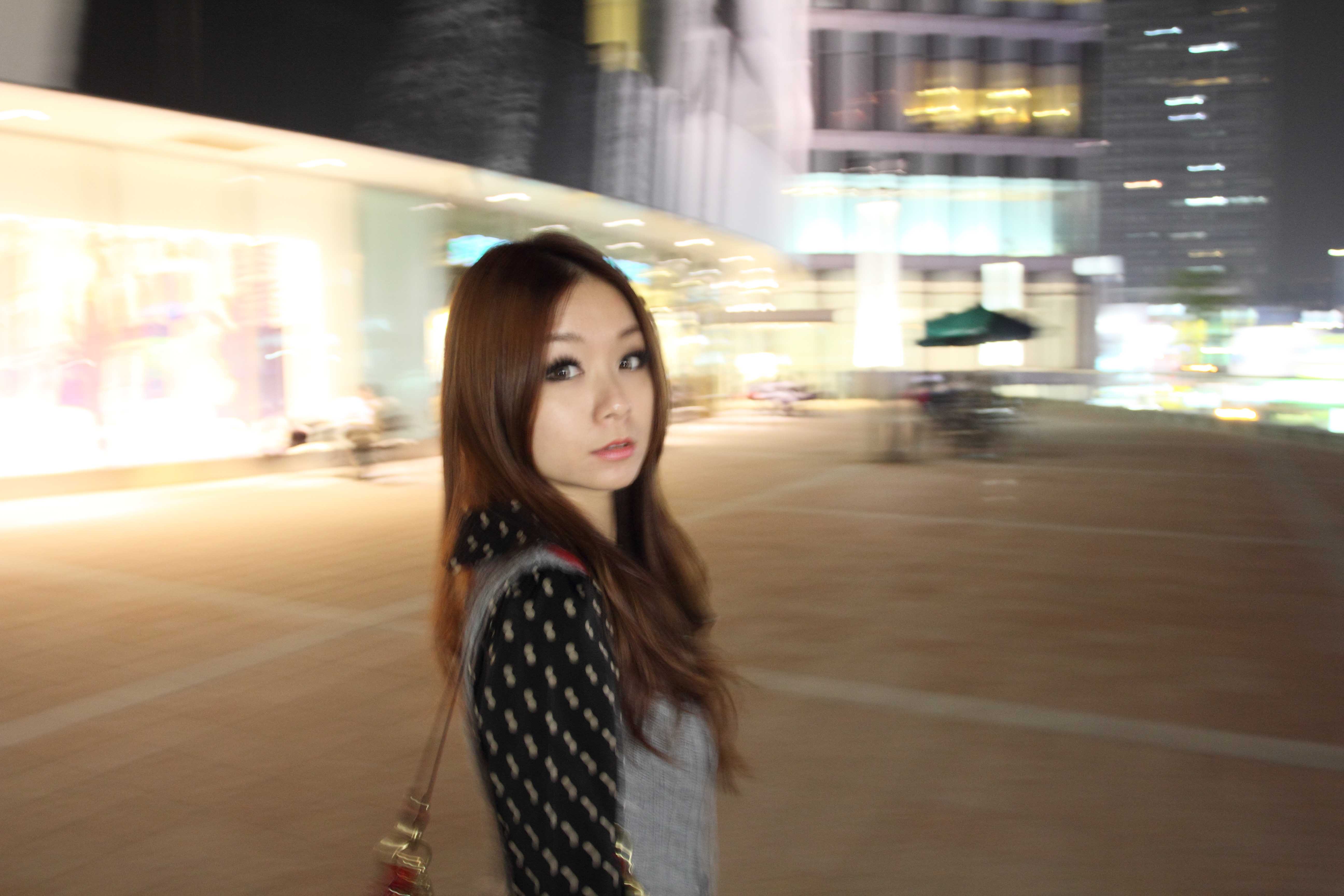 http://i.dcview.tw/gallery/201212/8bf04f2225d7e311e535705e2639c847.jpg