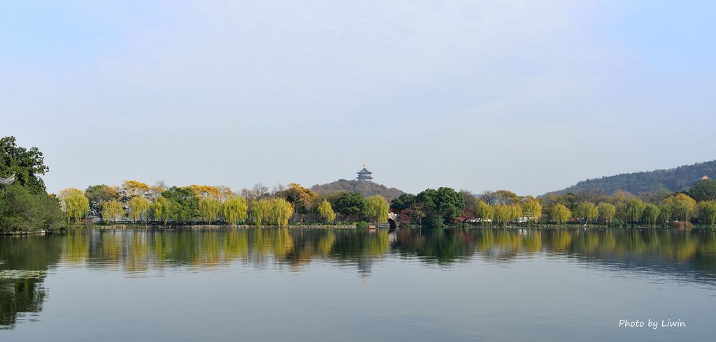 http://i.dcview.tw/gallery/201212/a2034b7401466402c1821068543062b1.jpg