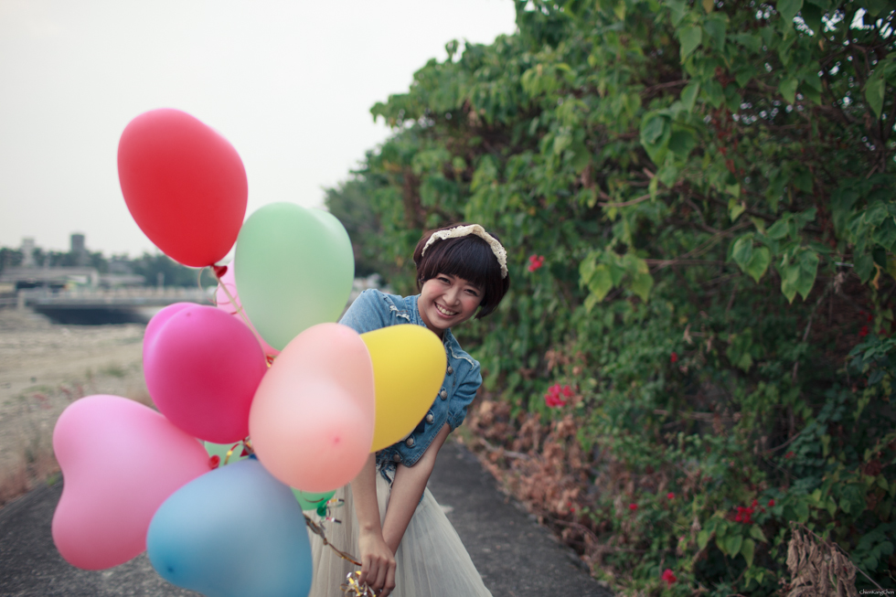 http://i.dcview.tw/gallery/201212/a3ba059acce8092ec4fd66c62cf3e71b.jpg