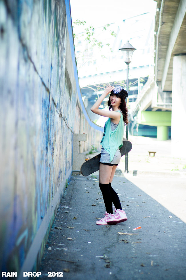 http://i.dcview.tw/gallery/201212/ad0cf69795793aaa6869eab6e1b8fccf.jpg