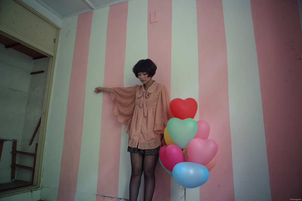http://i.dcview.tw/gallery/201212/b3b03ee8cb74d5642315713949d6224f.jpg