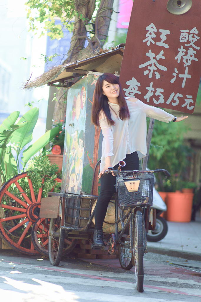 http://i.dcview.tw/gallery/201212/b7fb134ed05ae3b66845d835bbb0f4eb.jpg