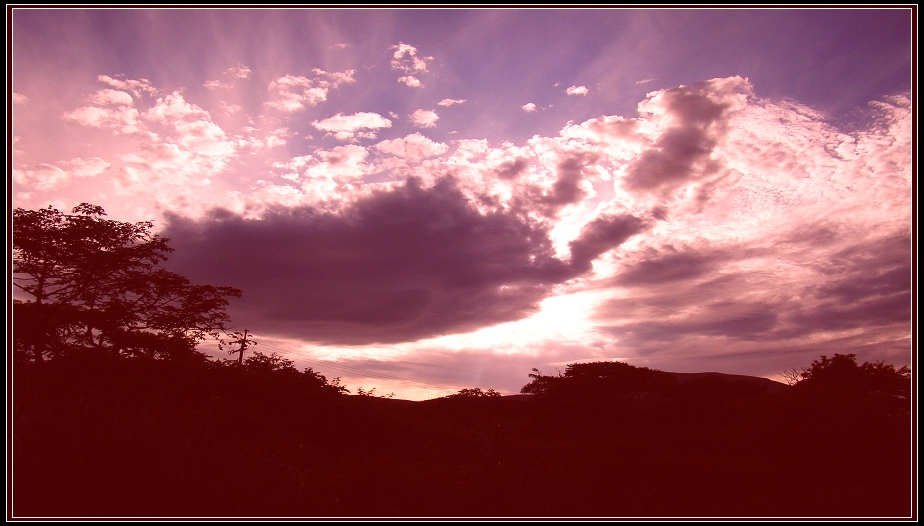 http://i.dcview.tw/gallery/201212/c23e83d584a1ce73b351eaddbaccec44.jpg