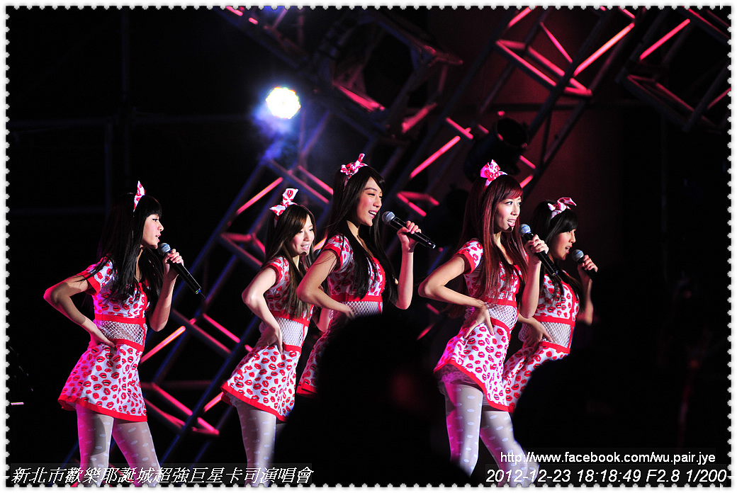 http://i.dcview.tw/gallery/201212/c3aead704cf50364c8871ed9416521cd.jpg