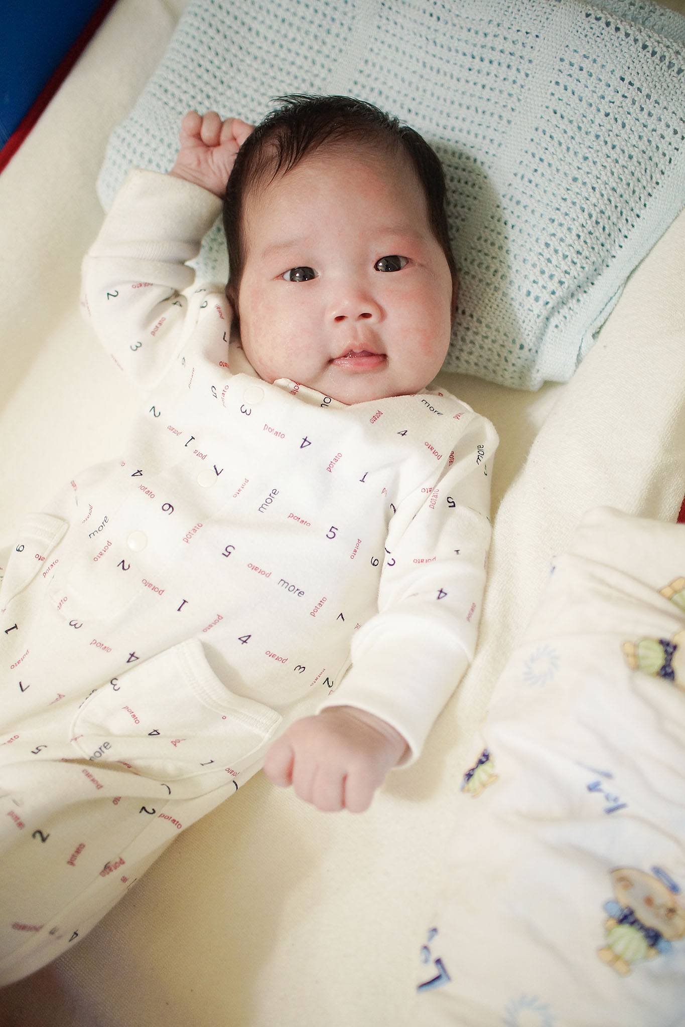 http://i.dcview.tw/gallery/201212/c4624acbc8d835c18d4e5fe91d75dfa2.jpg