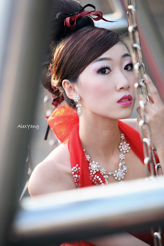 http://i.dcview.tw/gallery/201212/c7aedebce8572235fa9643e454de3f1f.jpg