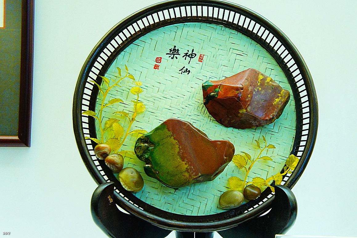 http://i.dcview.tw/gallery/201212/e075431d83806e55ae3a06b9474ea1bd.jpg