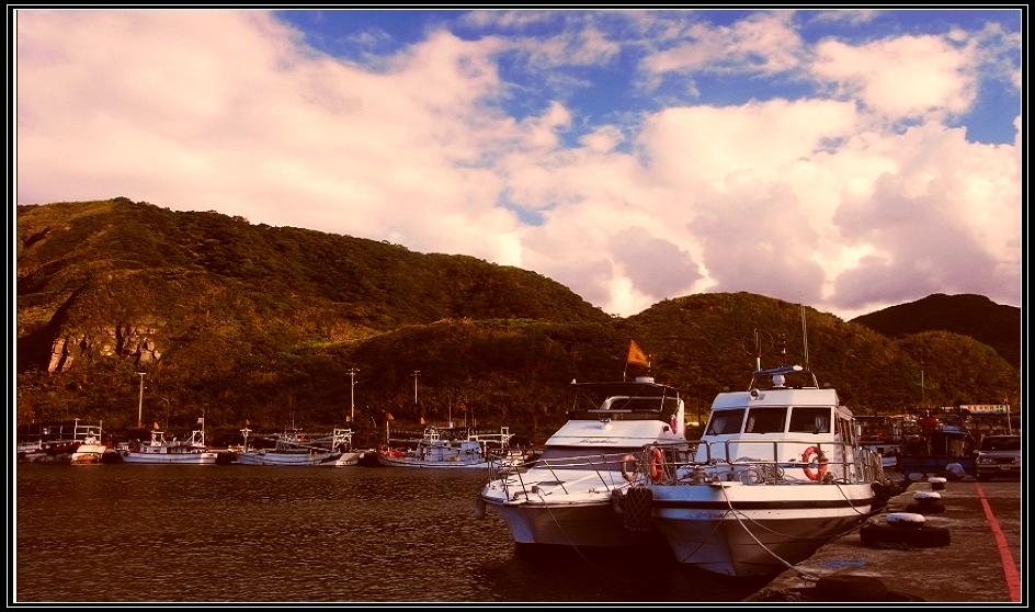 http://i.dcview.tw/gallery/201212/ed54283e2ffb0982f56028441212bbc9.jpg