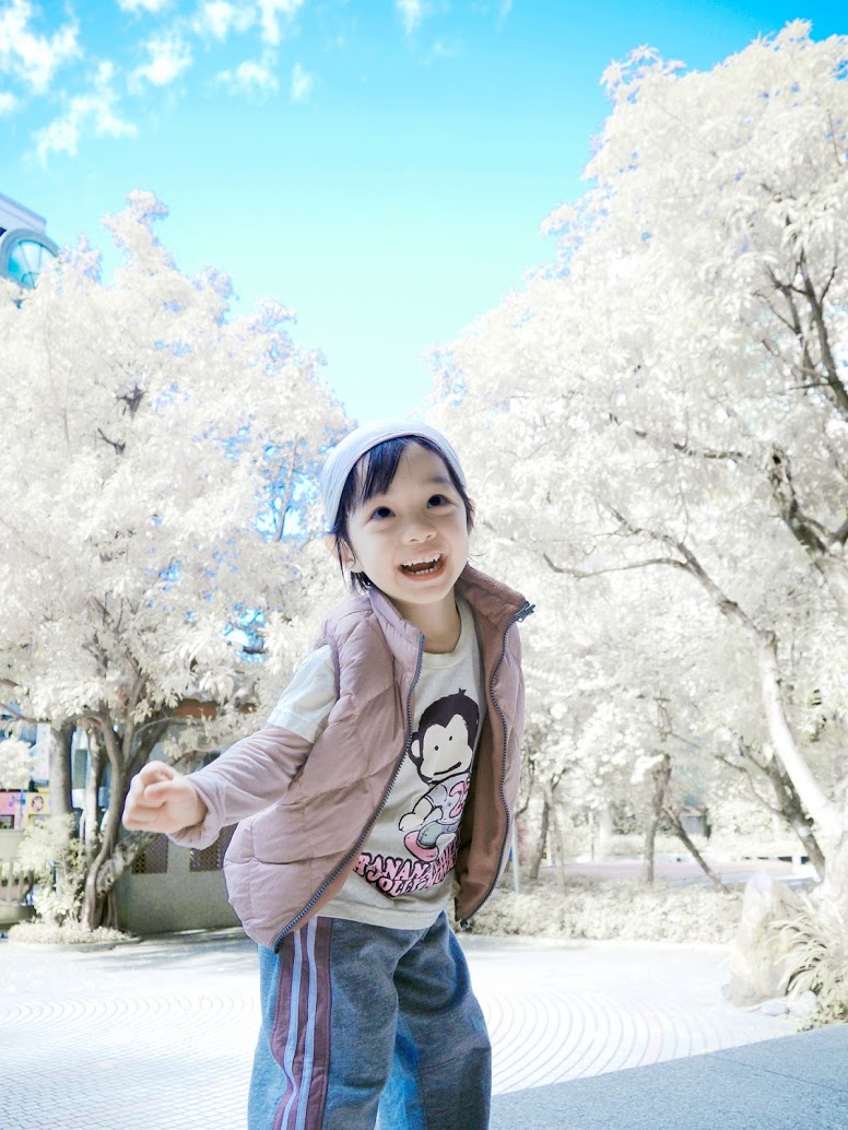 http://i.dcview.tw/gallery/201212/fa5420c067449d6361984eab3d115115.jpg