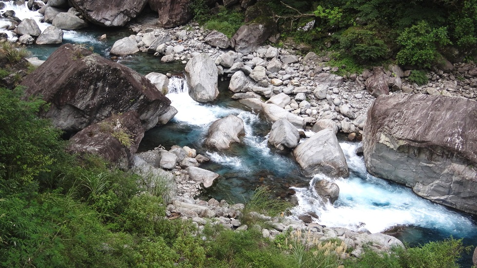 http://i.dcview.tw/gallery/201301/322a798e077fa061b408af5cc39ac95b.jpg