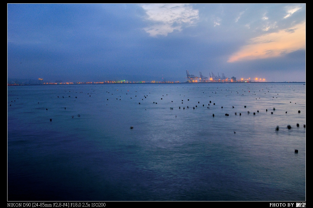 http://i.dcview.tw/gallery/201301/36441a08e6a48c1f94b07557cc03ee3e.jpg
