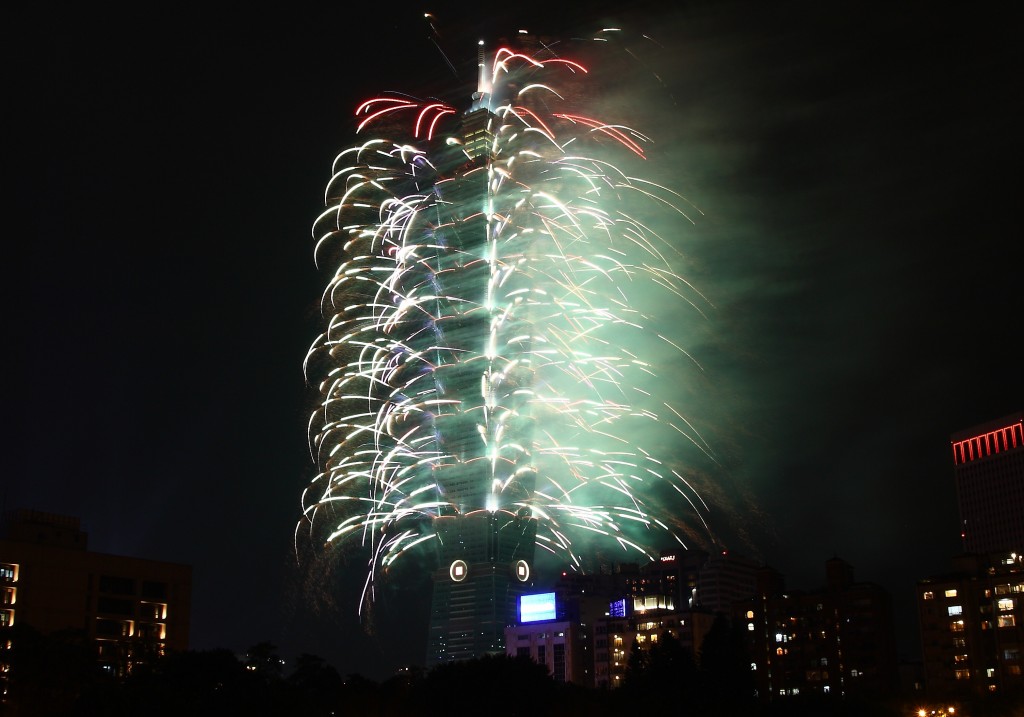 http://i.dcview.tw/gallery/201301/4037c01c44bf3bfd412a364a5db5be54.jpg
