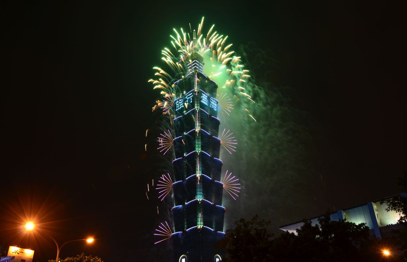 http://i.dcview.tw/gallery/201301/5c55128b8ce5cfff0910ac76332d55a2.jpg
