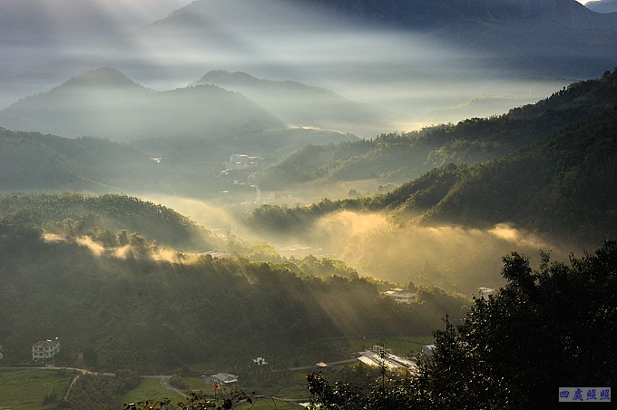 http://i.dcview.tw/gallery/201301/5e1aa21d285d0a9f6b6c06cda78711c8.jpg