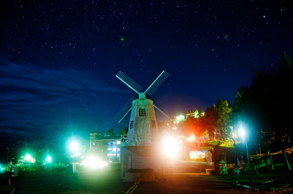 http://i.dcview.tw/gallery/201301/65096971e148a9de180c14c525c40696.jpg