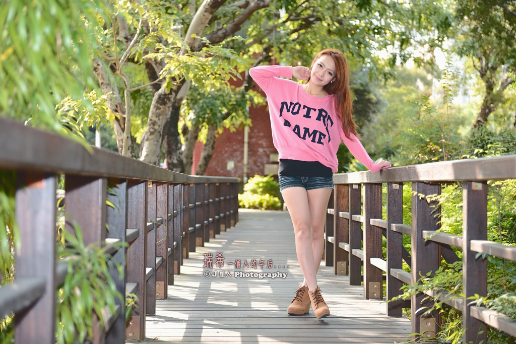 http://i.dcview.tw/gallery/201301/ed4beb8cfe728e056d0d840e1bcb542f.jpg