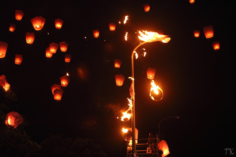 http://i.dcview.tw/gallery/201302/4591d895d8bb4515f8858f2b88a812d6.jpg