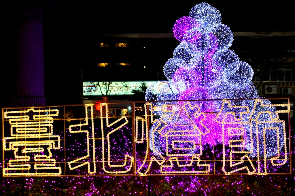 http://i.dcview.tw/gallery/201302/6732c47a87a963409f5055d620569f10.jpg
