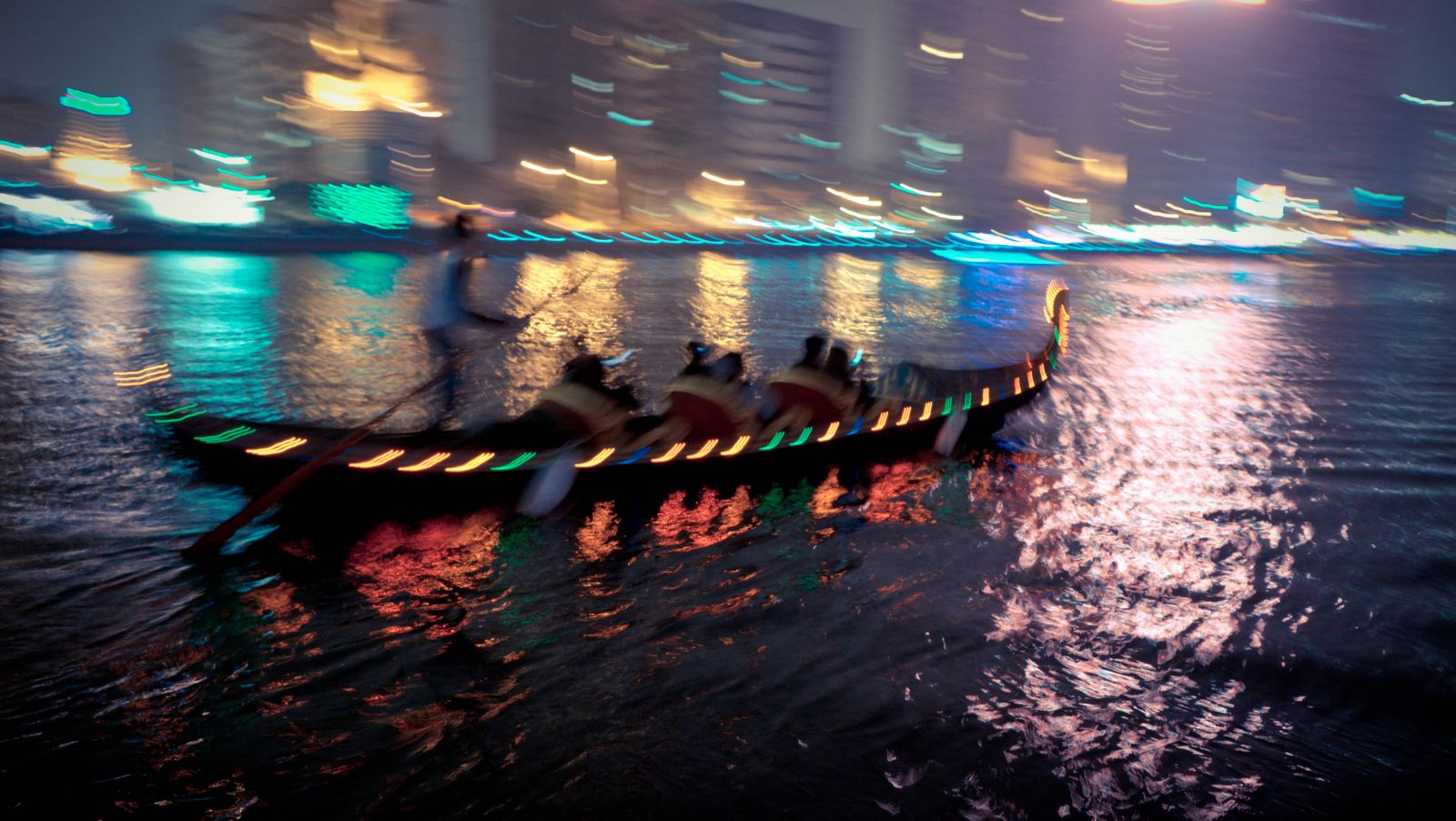 http://i.dcview.tw/gallery/201302/831379d4a77700e75c3eca2539914775.jpg