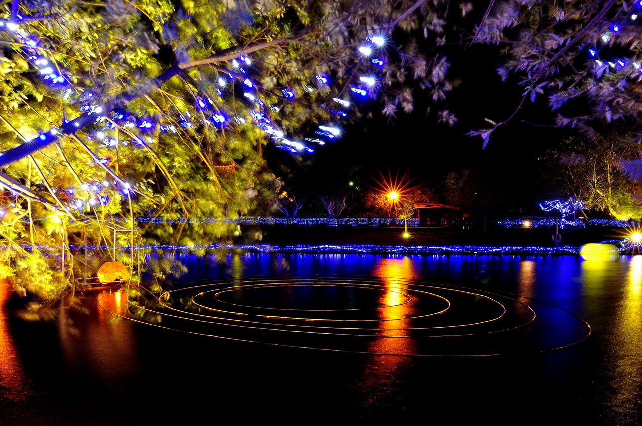 http://i.dcview.tw/gallery/201302/92b5469ca16eaf1f986293b15cb2dffb.jpg