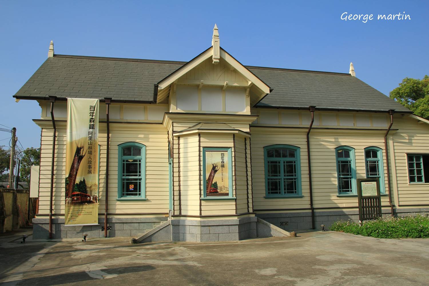 http://i.dcview.tw/gallery/201302/a971bd68fe242d28a7b42711879780d1.jpg