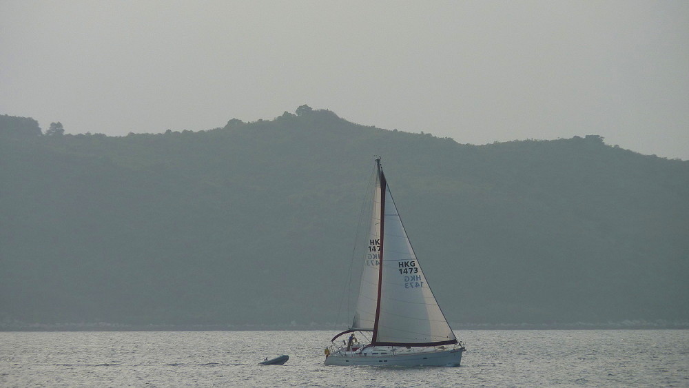 http://i.dcview.tw/gallery/201302/b4a9111d05f376ea654cca958f8695c3.jpg