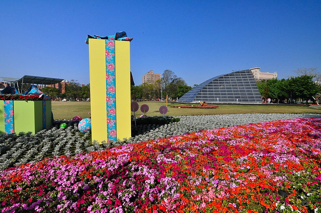 http://i.dcview.tw/gallery/201302/b51b823654f0a661d0aa56e863901cfc.jpg