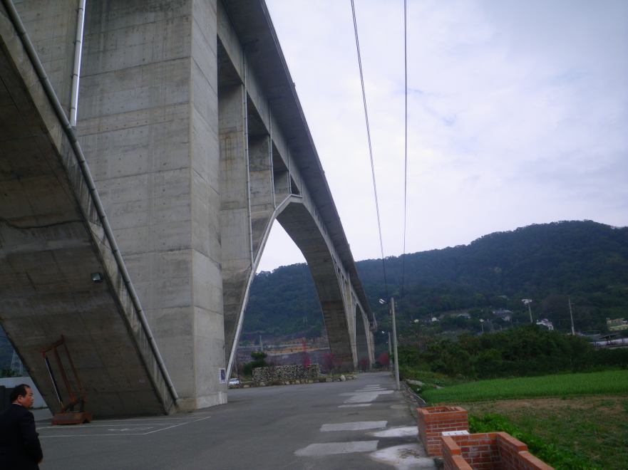 http://i.dcview.tw/gallery/201302/cf4a1864c6d8d9f1b3aac528b4930cf8.jpg