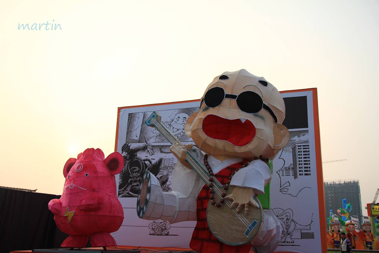 http://i.dcview.tw/gallery/201302/d5ba9c7ee4614405cd2da02944b5133c.jpg