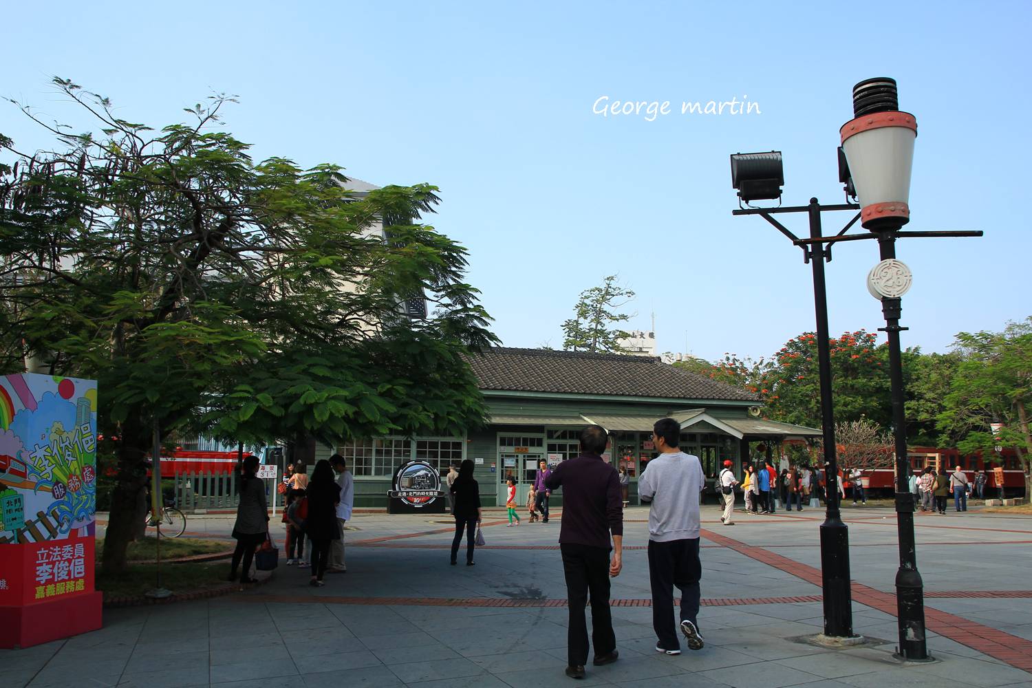 http://i.dcview.tw/gallery/201302/d60fb8fcfbcd9bcc1760b56c10d073b3.jpg