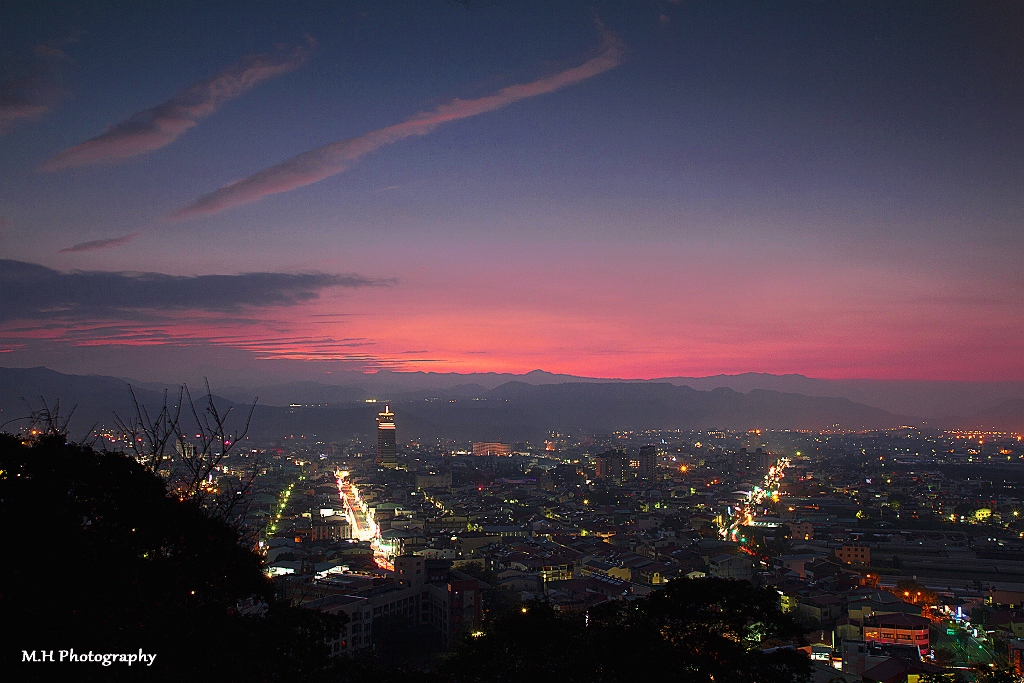 http://i.dcview.tw/gallery/201302/e55e2805378430a70cb20de69035107c.jpg