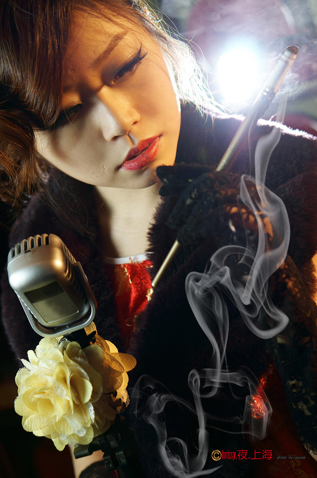 http://i.dcview.tw/gallery/201302/ec9a3f5806f6023a785736ec56336a35.jpg