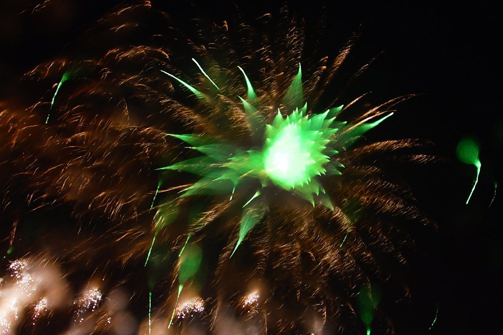 http://i.dcview.tw/gallery/201302/f09c73f811cac28619270c589373f819.jpg
