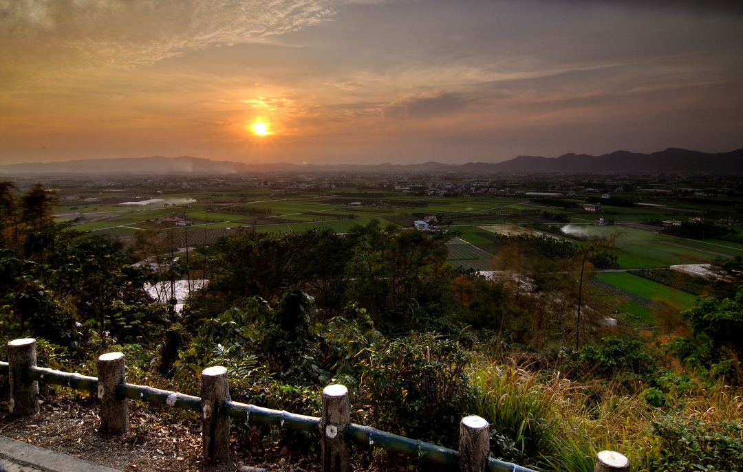 http://i.dcview.tw/gallery/201303/025851d9bbab7379b30f5d31c81adca9.jpg