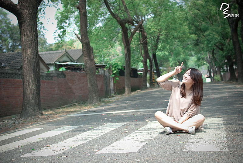 http://i.dcview.tw/gallery/201303/13673c54be03ab7c41a49ff3e14e130e.jpg