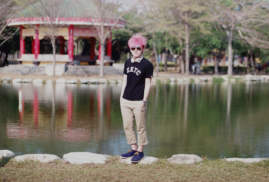 http://i.dcview.tw/gallery/201303/2c71d909cadee709efa37861a6e34d84.jpg