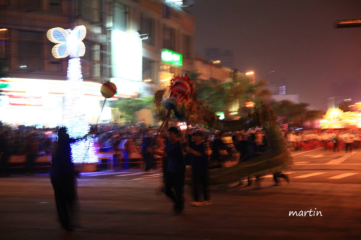 http://i.dcview.tw/gallery/201303/63db2cce6b8dba66152fe3bae11ec407.jpg