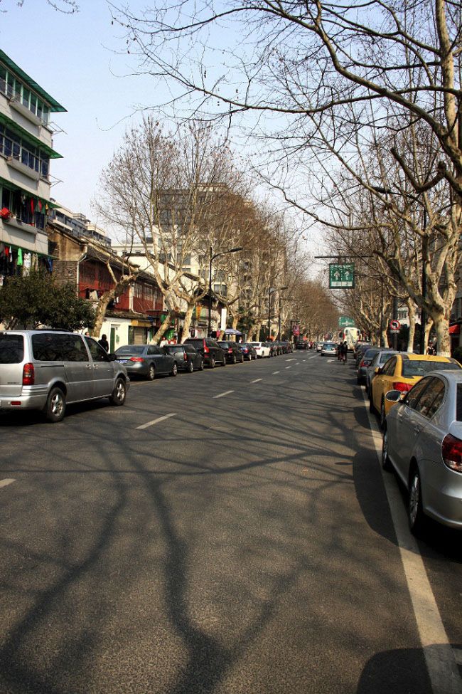 http://i.dcview.tw/gallery/201303/6b99092eb5005264d89d742fa914310f.jpg