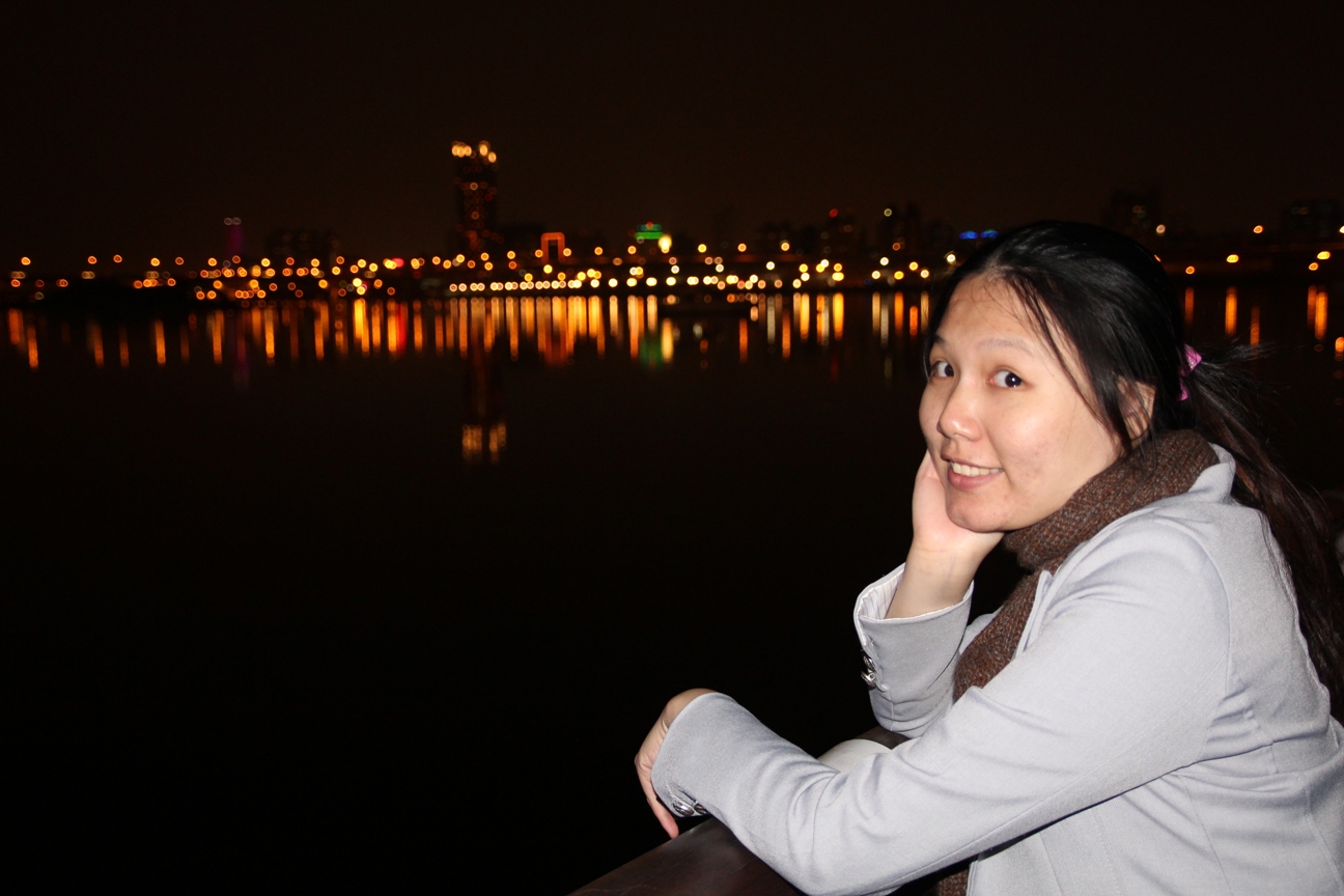 http://i.dcview.tw/gallery/201303/7d303a66bd05341b16bf49aceaa53f10.jpg