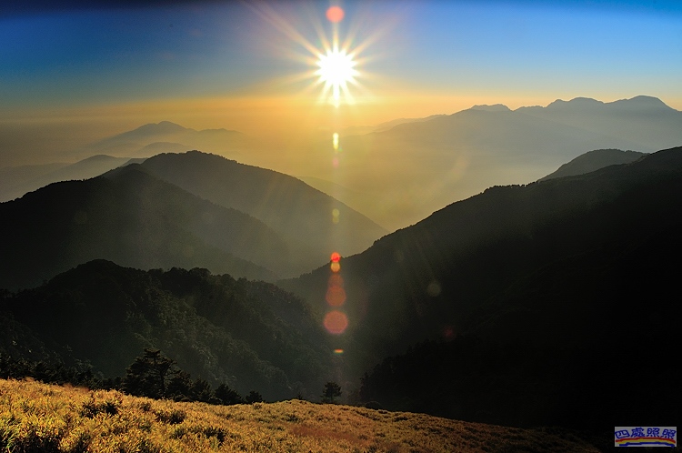 http://i.dcview.tw/gallery/201303/967adf4b41be886ac3f1dcaa727b536a.jpg