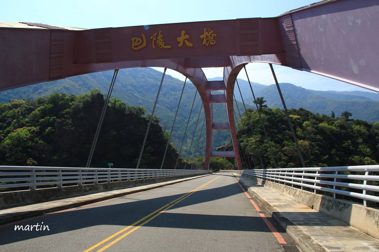 http://i.dcview.tw/gallery/201303/9d32bc16c94e7dd881e81f0991004029.jpg