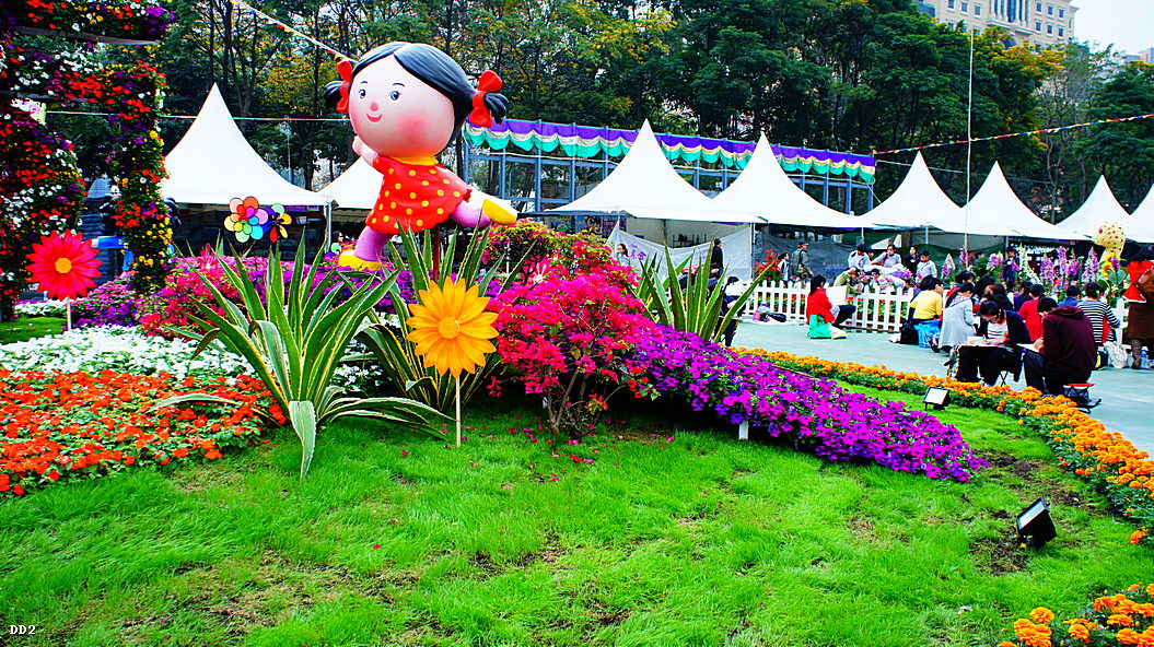 http://i.dcview.tw/gallery/201303/b34752a379814efe5286a11b6b65be4a.jpg