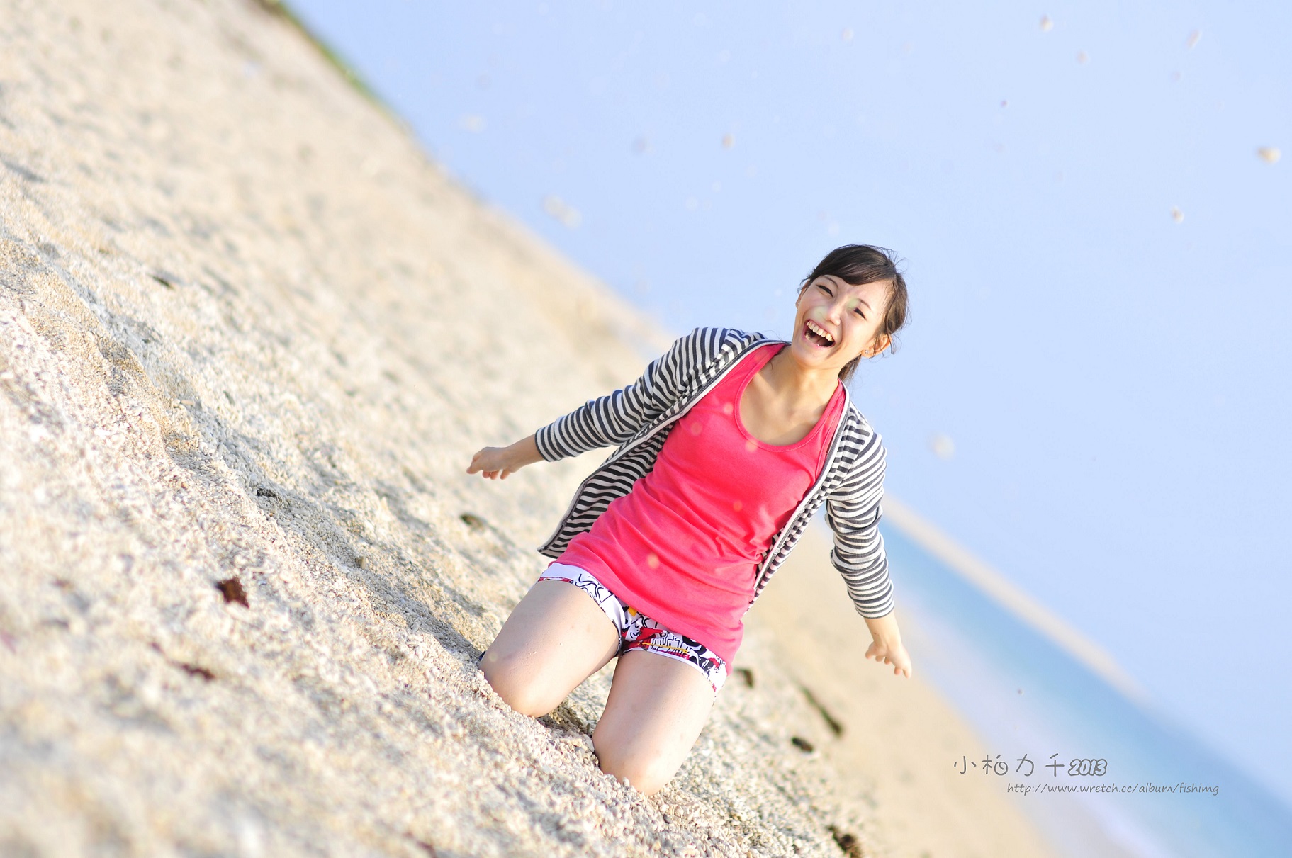 http://i.dcview.tw/gallery/201303/dfbdfe0544a7132914109a30edfe098d.jpg