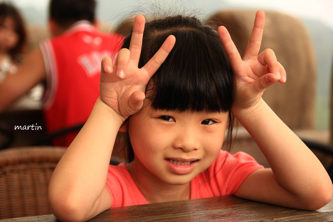 http://i.dcview.tw/gallery/201303/e4718d09a2ba75a6f19287999165a0c1.jpg