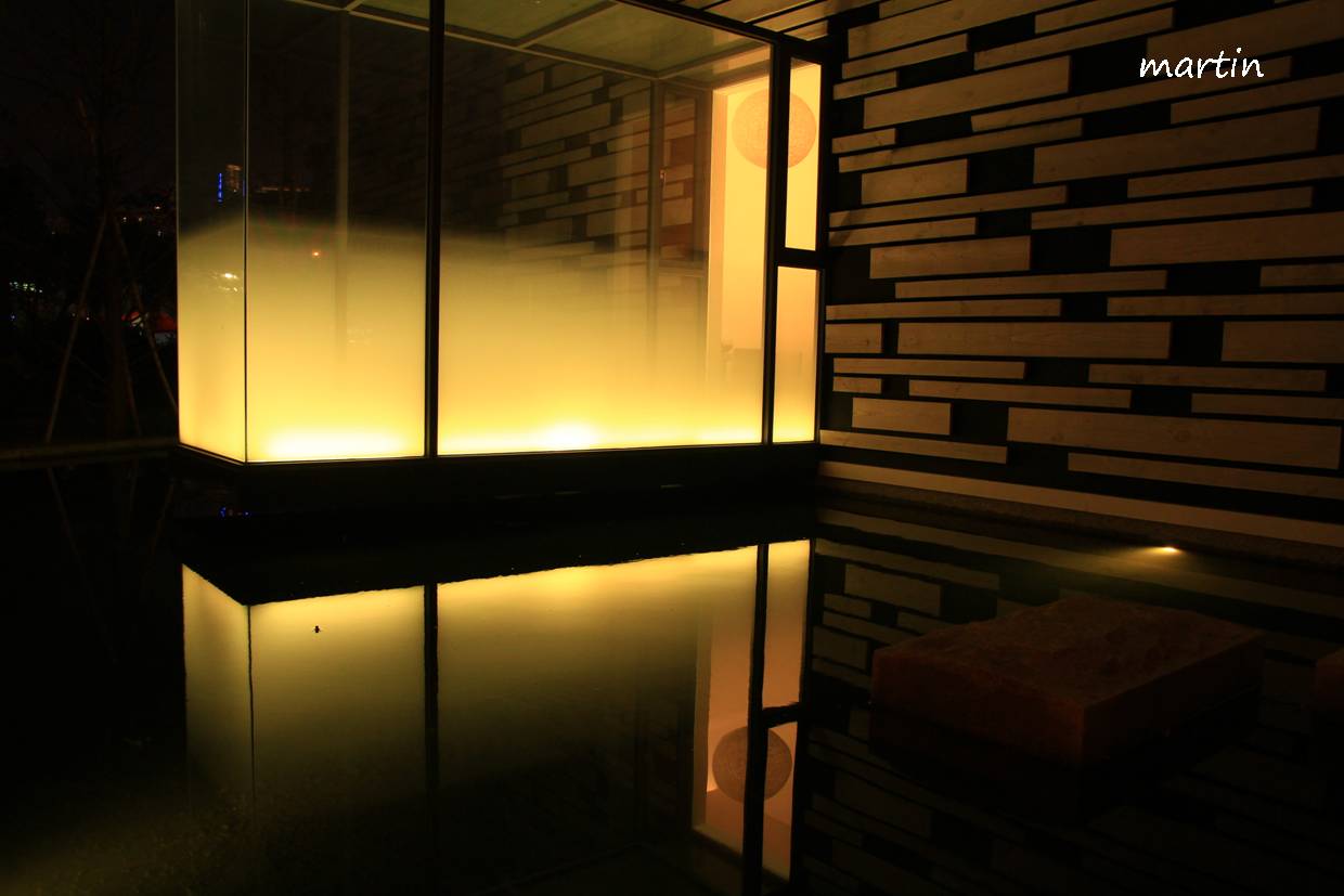 http://i.dcview.tw/gallery/201303/e6e05c30feaca978902db69a4c187959.jpg