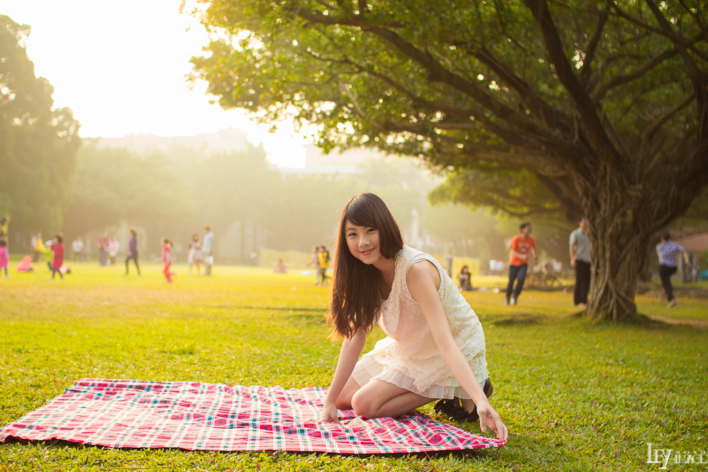 http://i.dcview.tw/gallery/201303/ef800c9e7968639fc018223c7bc06098.jpg