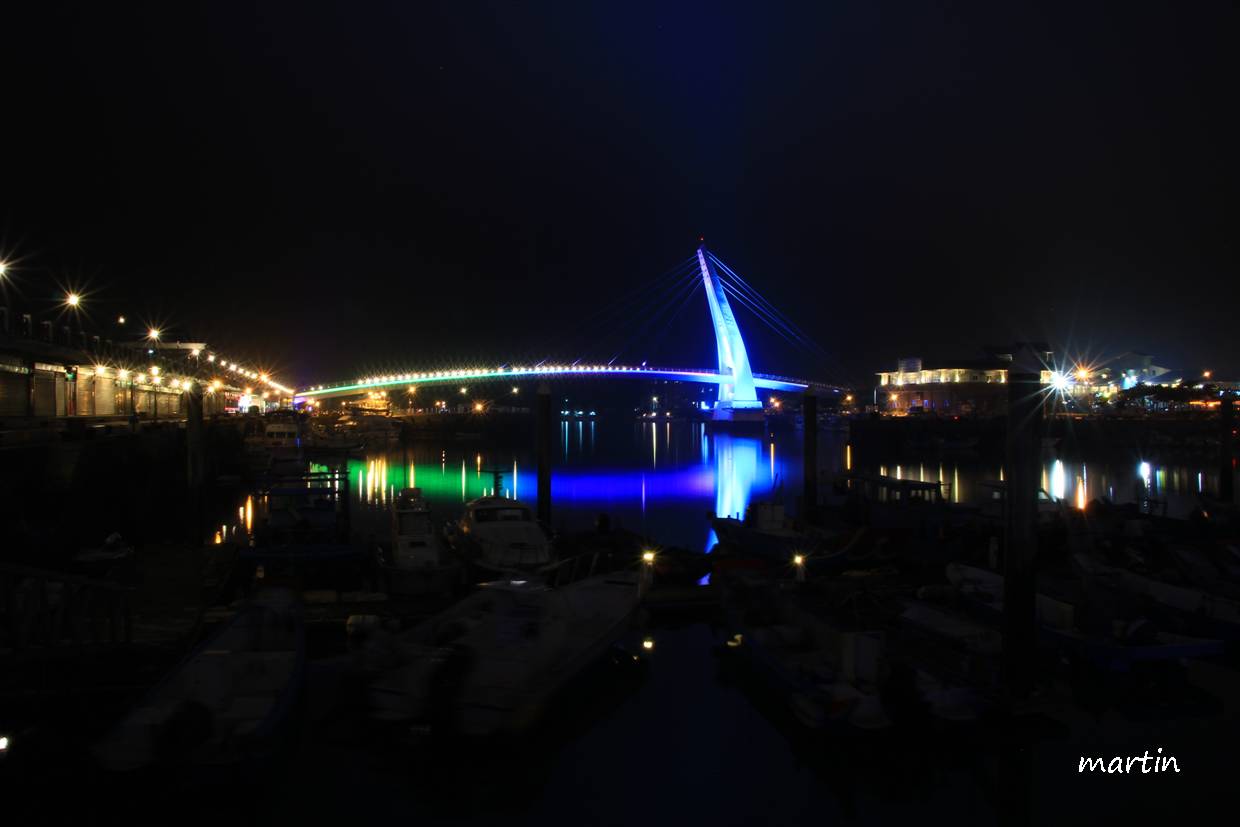 http://i.dcview.tw/gallery/201303/f89a093f98ff37a547cfbc092843d94e.jpg