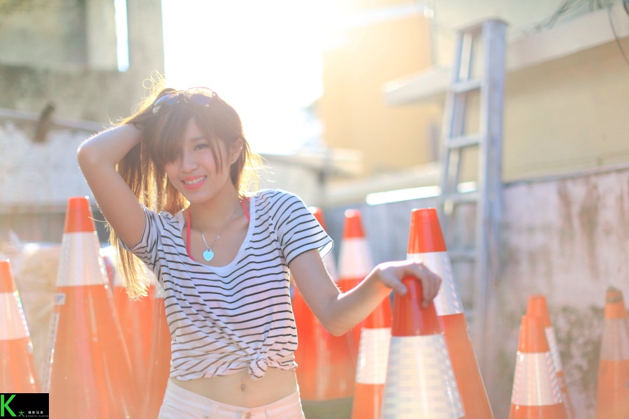 http://i.dcview.tw/gallery/201304/2b6fb063a0513100952ff97322fbc723.jpg