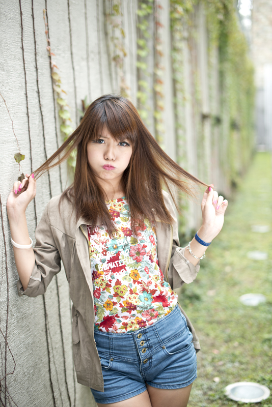 http://i.dcview.tw/gallery/201304/3f16d80dcae17747fc969b42fa581b76.jpg