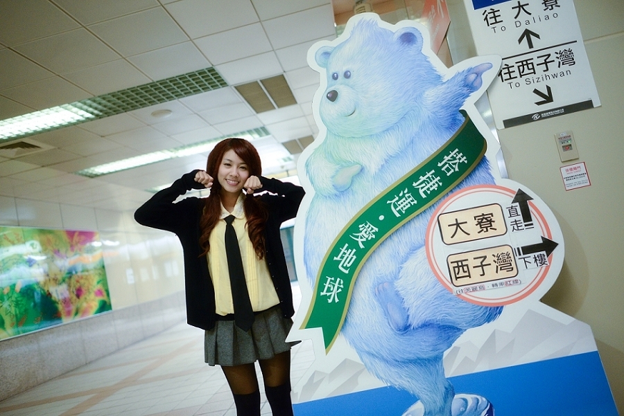 http://i.dcview.tw/gallery/201304/58e3851654e629c2746d4ede55a9cba3.jpg